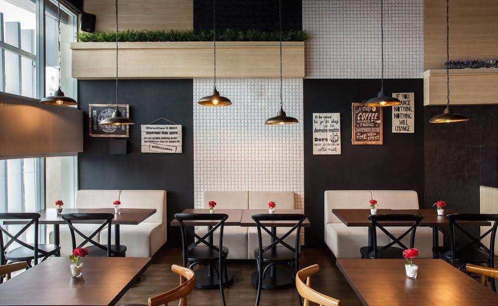 Maxonehotels.Com At Tidar Surabaya Ngoại thất bức ảnh