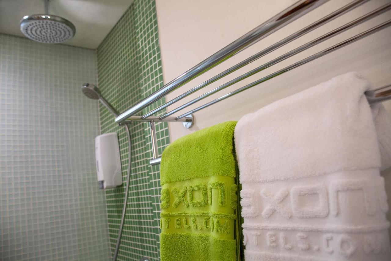 Maxonehotels.Com At Tidar Surabaya Ngoại thất bức ảnh
