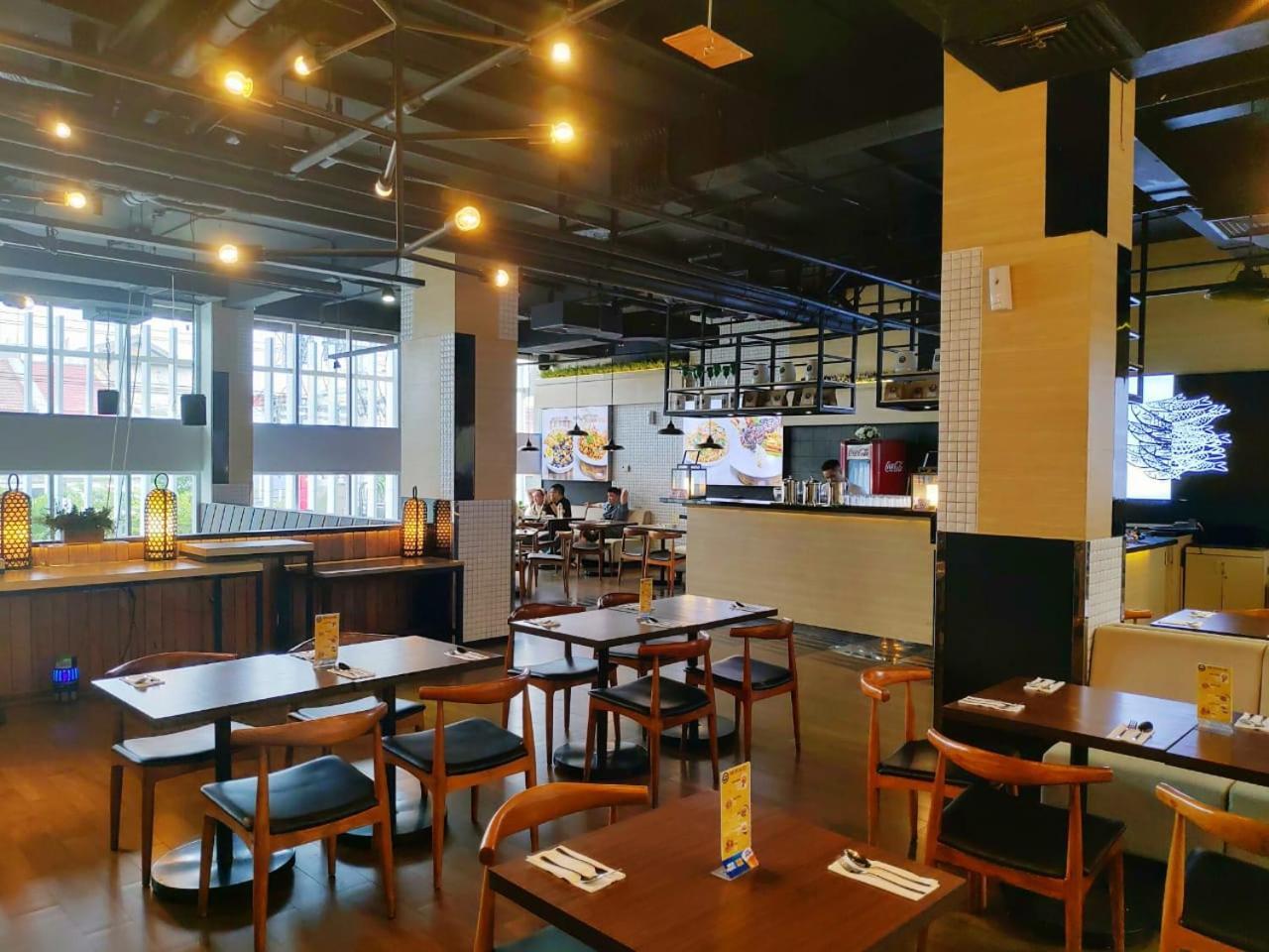 Maxonehotels.Com At Tidar Surabaya Ngoại thất bức ảnh