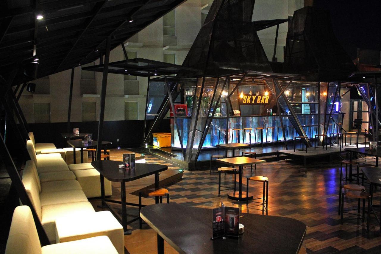 Maxonehotels.Com At Tidar Surabaya Ngoại thất bức ảnh